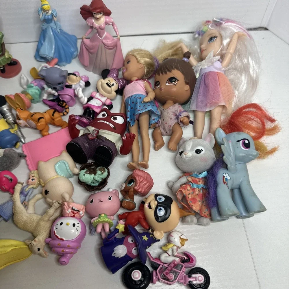 Girls Toys Junk Drawer Lot Figures Accessories More Disney Princess & More